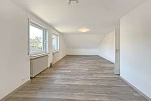 Moderne Dachgeschosswohnung im südlichen Teil von Mayen