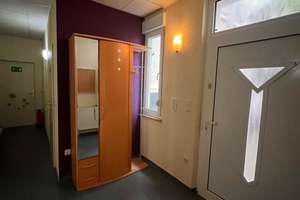 Hinterhof -  Wohn- und Geschäftshaus in Nürnberg – Viel Platz  Vielseitige Nutzungsmöglichkeiten! – Die vollständige Adresse der Immobilie erhältst du vom Anbieter., 90443 Steinbühl, Nürnberg – Vorschaubild 8