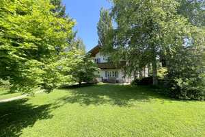 Landhausvilla auf großem Grund in Panoramalage – Garmisch-Partenkirchen (Kreis) – Vorschaubild 1