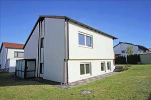 Sonniges Split-Level-Haus mit Garten in ruhiger Wohnlage – Die vollständige Adresse der Immobilie erhältst du vom Anbieter., 72461 Albstadt – Vorschaubild 3