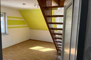 Gemütliche DG-Maisonette Wohnung mit 2,5 Zimmern im Munkweg