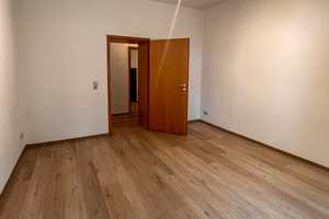 Renovierte Erdgeschosswohnung mit Balkon und neuer Einbauküche in Magdeburg-Sudenburg  – Heidestraße  18, 39112 Magdeburg – Vorschaubild 11
