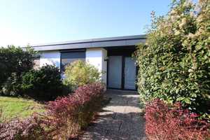 Modernisierter Bungalow in ruhiger Lage plus Einzelgarage! – Bremen – Vorschaubild 1