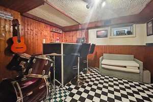 Property thumbnail 14