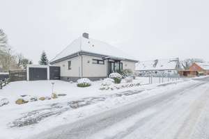 Winkelbungalow mit Ausbaureserve, Keller und Garage in ruhiger, familiengerechter Lage von Hohn – Die vollständige Adresse der Immobilie erhältst du vom Anbieter., 24806 Hohn – Vorschaubild 24