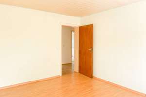 Geräumige Wohnung mit Balkon in bester zentraler Lage! – Klopstockstraße 18, 46045 Dümpten, Oberhausen – Vorschaubild 6