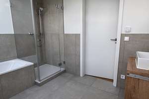 Aussergewöhnlicher Erstbezug: vollmöbliertes 2-Zimmer-Loft mit Terrasse über den Dächern Münchens – Schellingstrasse 32, 80799 Universität, München – Vorschaubild 5
