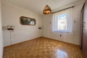 Weixdorf: Historischer Charme trifft auf Neugestaltungspotenzial! – Die vollständige Adresse der Immobilie erhältst du vom Anbieter., 1108 Weixdorf, Dresden – Vorschaubild 4