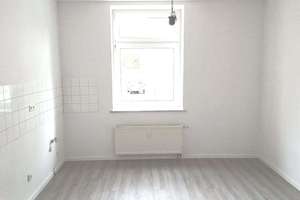 frisch renovierte EG Wohnung, ruhig gelegen mit viel Licht. – Am Bocklerbaum 21, 45307 Kray, Essen – Vorschaubild 4
