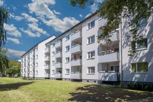 Ihr Rückzugsort in der Teichbreite: Loggia mit Blick ins Grüne