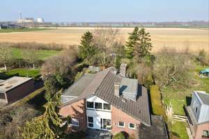 RESERVIERT! Nur 600 m bis zum Rhein – großzügiges Familienhaus mit Garten &  Freizeitspaß inklusive – Die vollständige Adresse der Immobilie erhältst du vom Anbieter., 47546 Kalkar – Vorschaubild 2