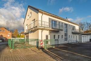 Gepflegte Wohnung für 1-2 Personen - EBK Balkon - Garage  - in der Vogelsiedlung - Bielefeld - Ost – Die vollständige Adresse der Immobilie erhältst du vom Anbieter., 33607 Mitte, Bielefeld – Vorschaubild 3