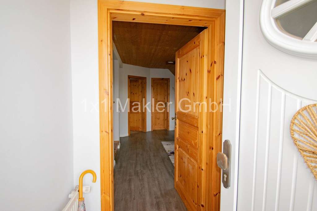 Immobilie in Crivitz - Einfamilienhaus in idyllischer Lage mit Tiefgarage - Bild 4