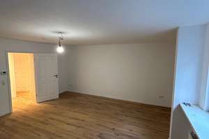 Stilvolle 2‑Zimmer‑Wohnung mit großer Wohnküche & Badewanne – Hünefeldstr. 86, 42285 Barmen, Wuppertal – Vorschaubild 3