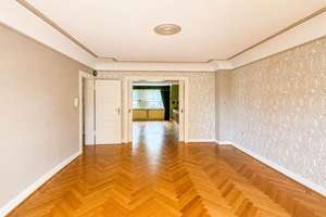 Sofort bezugsfrei: 4-Zimmer-Wohnung mit exklusivem Garten und Balkon in Düsseldorf – Die vollständige Adresse der Immobilie erhältst du vom Anbieter., 40599 Reisholz, Düsseldorf – Vorschaubild 5