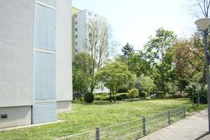 2-Zi-Whg, möbliert, große Einbauküche, Loggia im Grünen – Potsdamer Weg 7, 68309 Vogelstang, Mannheim – Vorschaubild 4