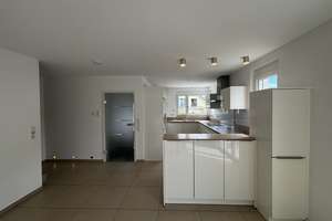 Moderne Doppelhaushälfte in Hösbach – Pfarrer-Göring-Straße 1, 63768 Hösbach – Vorschaubild 5