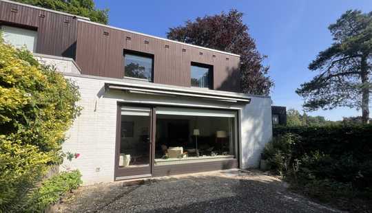 Bild von Nur 20 Gehmin. zur Elbe! Ruh. EndRH mit viel Potenzial, gr. Vollkeller + Einzelgarage in Blankenese