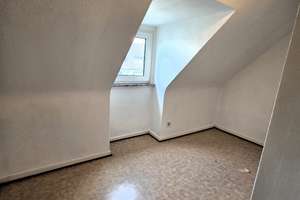 Nähe Innenstadt! Gepflegte 3 Zimmerwohnung mit Balkon und sep. Mansardenzimmer! – Die vollständige Adresse der Immobilie erhältst du vom Anbieter., 35396 Gießen-Nord, Gießen – Vorschaubild 7