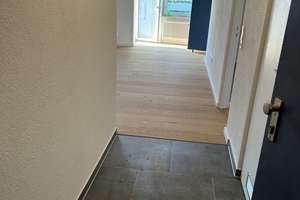 Erstbezug nach Kernsanierung. 2-Zimmer-Dachgeschosswohnung in Stuttgart-Möhringen – Däumlingweg 20, 70567 Möhringen-Süd, Stuttgart – Vorschaubild 4