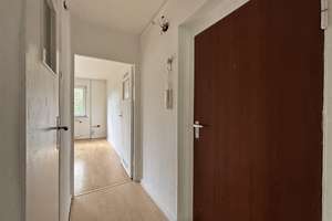 Duisburg: Zentrale und gemütliche 2-Zimmer-Wohnung zu vermieten! – Siechenhausstr. 10, 47053 Hochfeld, Duisburg – Vorschaubild 3