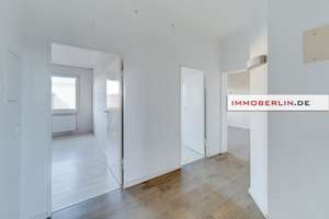 IMMOBERLIN.DE - Behagliche Wohnung mit Südwestloggia & Lift – Die vollständige Adresse der Immobilie erhältst du vom Anbieter., 14193 Schmargendorf, Berlin – Vorschaubild 2