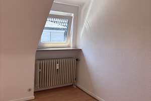Helle  ruhige Dachgeschoßwohnung im Hagener Norden  Ruhreckstraße am Ende einer Sackgasse – Ruhreckstraße 35, 58099 Boele, Hagen – Vorschaubild 9