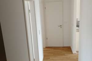 Neuwertige 3-Zimmer-Wohnung mit Einbauküche und Weserblick in der Überseestadt – Kommodore-Johnsen-Boulevard 20, 28217 Überseestadt, Bremen – Vorschaubild 3