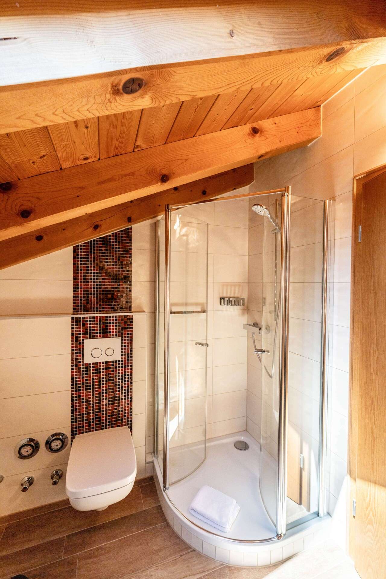 Immobilie in Wallgau - Doppelhaushälfte mit 3 Wohneinheiten in Wallgau - Bild 10