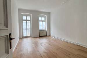 Wunderschöne 1-Zimmer-Wohnung im modernen Altbau // Simon-Dach-Kiez