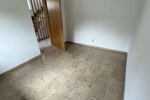  Doppelhaushälfte mit 3 Bäder, 4  WCs, Kamin,  Terrasse & Marquardt-Küche in Nürnberg-Gar – Germersheimer Straße 125, 90469 Trierer Straße, Nürnberg – Vorschaubild 17