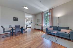Derendorf - attraktive Altbauwohnung mit großer Terrasse und Garten in gründerzeitlicher Wohnanlage – 40476 Derendorf, Düsseldorf – Vorschaubild 2