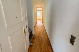 Attraktive 2 ZKB-Altbauwohnung in der Bielefelder Altstadt! – Die vollständige Adresse der Immobilie erhältst du vom Anbieter., 33602 Mitte, Bielefeld – Vorschaubild 2