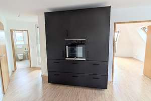 *Für Sportliche! Soeben renovierte, superschöne DG-Maisonette mit Dachloggia* – Die vollständige Adresse der Immobilie erhältst du vom Anbieter., 70372 Seelberg, Stuttgart – Vorschaubild 4