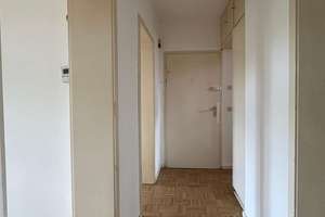 3- Zimmer Wohnung in Duisburg Bissingheim mit Einbauküche – Die vollständige Adresse der Immobilie erhältst du vom Anbieter., 47279 Bissingheim, Duisburg – Vorschaubild 9
