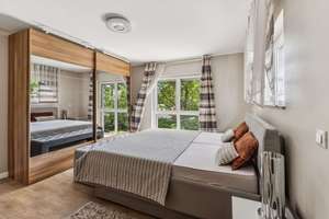 Kampa Traumhaus in Potsdam – 8 Zimmer, großer Garten, Garage, Fussbodenheizung & Energieeffizienz A+ – Die vollständige Adresse der Immobilie erhältst du vom Anbieter., 14476 Groß Glienicke, Potsdam – Vorschaubild 20