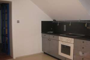 Stilvolle 2-Zimmer-Dachgeschosswohnung in ruhiger Bestlage von Waldtrudering – optional teilmöbliert – Waterbergstraße 24, 81827 Waldtrudering, München – Vorschaubild 8