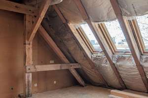HOMESK - Bezugsfreie 2-Zimmer-Altbauwohnung mit ca. 38,50 m² Ausbaureserve im Dachgeschoss – Allerstraße 4, 12049 Neukölln (Ortsteil), Berlin – Vorschaubild 19