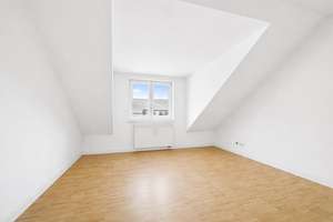 Einziehen und Wohlfühlen- Stilvolle Dachgeschosswohnung in Rüttenscheid – Die vollständige Adresse der Immobilie erhältst du vom Anbieter., 45130 Rüttenscheid, Essen – Vorschaubild 6