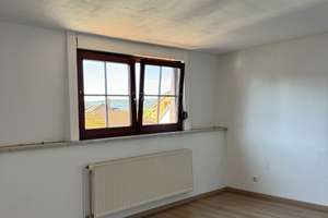 4 Zimmer Wohnung -Sehr großer Balkon zum entspannen – Rosenstraße 3, 96465 Neustadt bei Coburg – Vorschaubild 7