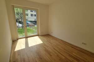 Moderne 3-Zimmer-Wohnung mit Terrasse und EBK in Hannover – Constantinstraße 40, 30177 List, Hannover – Vorschaubild 11