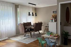 3-Zimmer-Wohnung mit hochwertigem Bad, Parkett, Garage, Einbauküche in Essen-Huttrop – Saarbrücker Str. 103, 45138 Huttrop, Essen – Vorschaubild 4