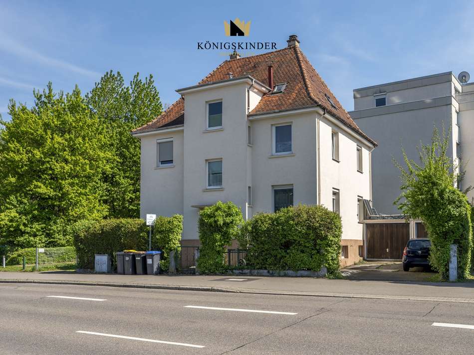 Repräsentative Hausansicht – W