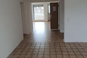 2,5-Zimmer-DG-Wohnung in Duisburg-Rahm mit offenem Grundriss – Salzachstraße 37, 47269 Rahm, Duisburg – Vorschaubild 12