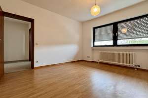 SAYAN Immobilien - Freistehender Bungalow im Pulheimer Malerviertel: inklusive 604 m² Sonnengarten - – Die vollständige Adresse der Immobilie erhältst du vom Anbieter., 50259 Pulheim – Vorschaubild 14