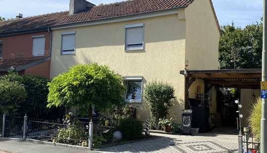 Bild von Reiheneckhaus mit 530 m² Grundstück und Ausbaupotenzial