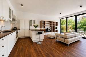Moderne 5-Zimmer-Maisonettewohnung mit Loftcharakter und Terrasse – Die vollständige Adresse der Immobilie erhältst du vom Anbieter., 10969 Kreuzberg, Berlin – Vorschaubild 2