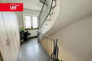 Zweifamilienhaus mit außergewöhnlicher Flexibilität in begehrter Lage  – Die vollständige Adresse der Immobilie erhältst du vom Anbieter., 53175 Friesdorf, Bonn – Vorschaubild 12