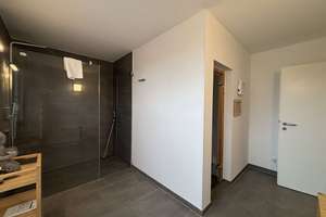 Voll möbliertes großes Reetdach-Ferienhaus  Wellnessoase in Ostseenähe & guter Vermietungsauslastung – Die vollständige Adresse der Immobilie erhältst du vom Anbieter., 23968 Zierow – Vorschaubild 23