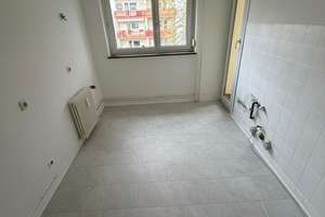 Zuhause mit 3 Zimmern und Balkon in Stuttgart Bergheim – Die vollständige Adresse der Immobilie erhältst du vom Anbieter., 70499 Bergheim, Stuttgart – Vorschaubild 2